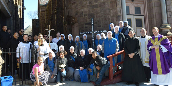 institute-of-the-incarnate-word-popular-mission-philadelphia-group-picture